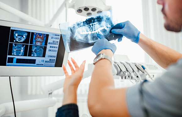 歯周外科処置・歯周組織再生療法